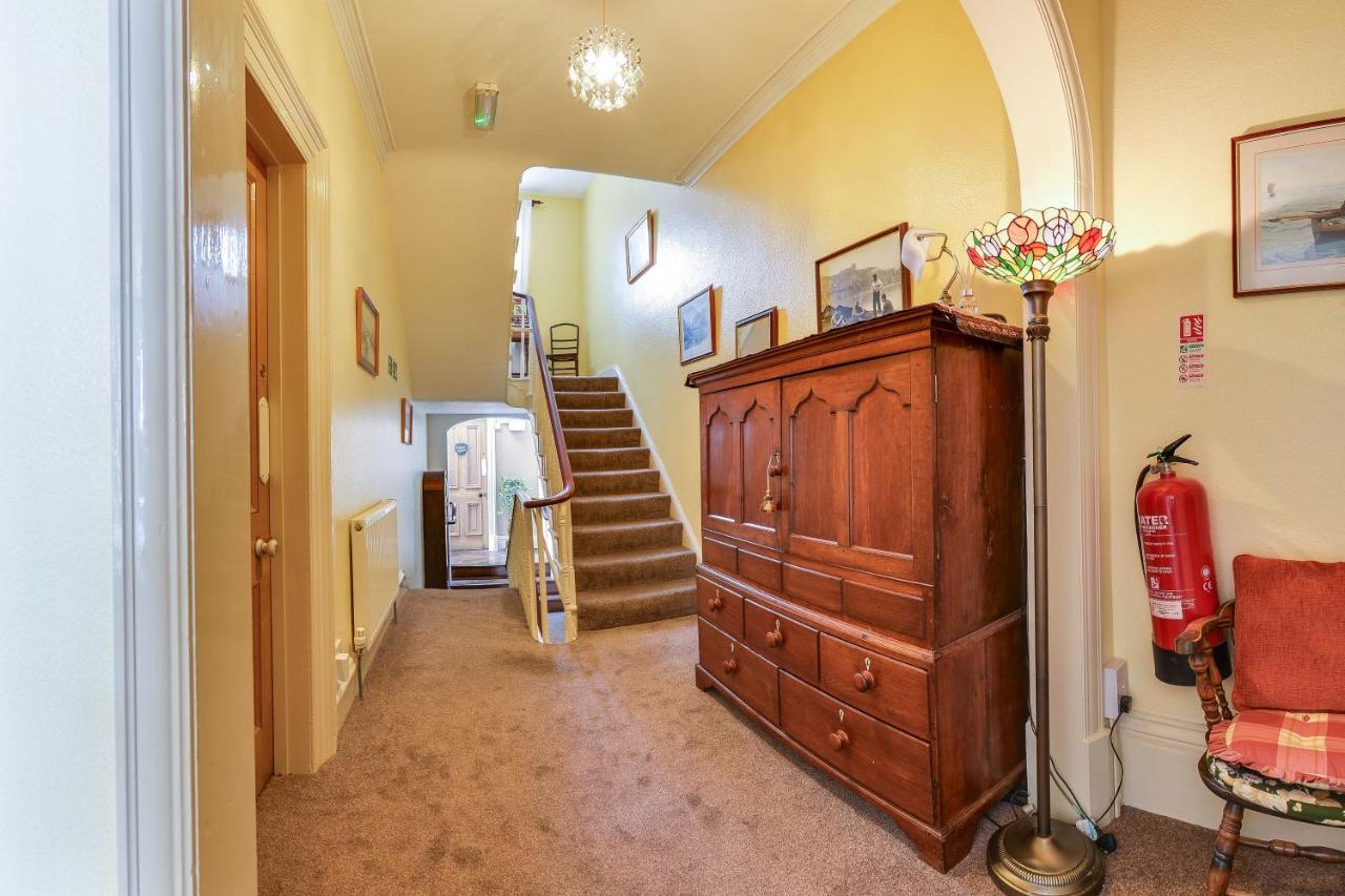 Pannett House Bed & Breakfast, Beautiful Victorian Residence Вітбі Екстер'єр фото